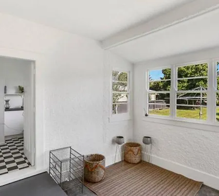 Central And Affordable - Cute Art Deco Gisborne Exterior photo